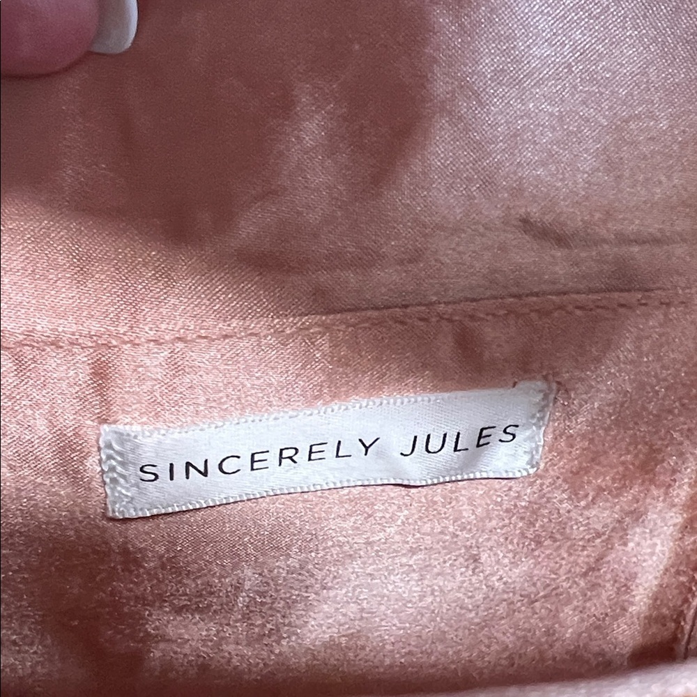 Sincerely Jules | Strawberry 🍓 Beaded Bag - Picture 9 of 13